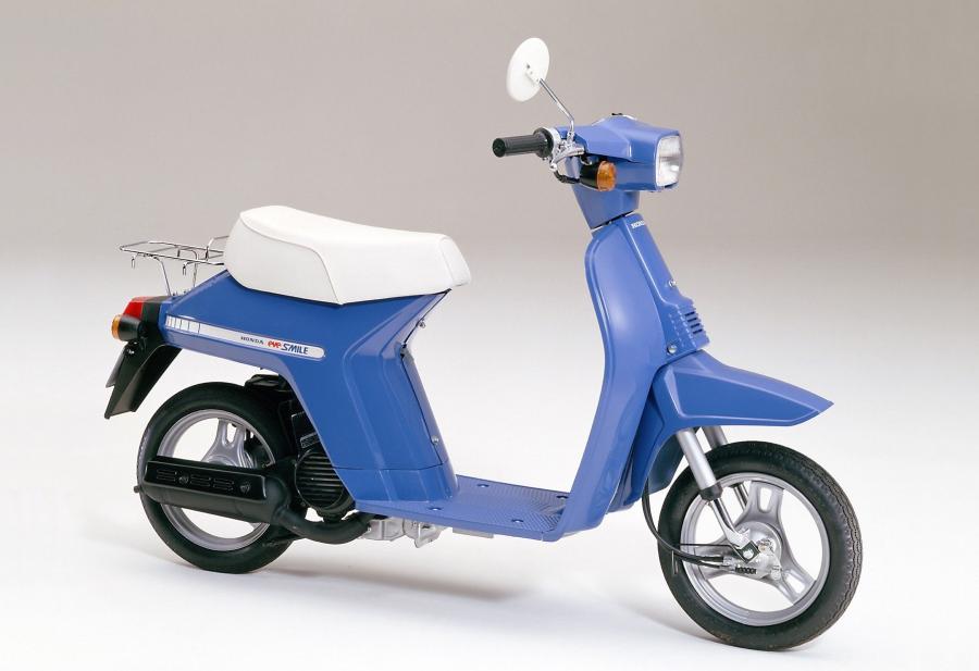 Honda Eve Smile